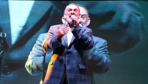 DURSUN ALİ ERZİNCANLI DEMOKRASİ MEYDANINDAYDI..