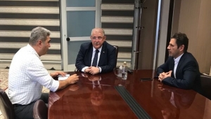 ONİKİŞUBAT’TAN KIZILAY’A KURBAN BAĞIŞI...