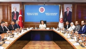 KMTSO'DAN TİCARET BAKANI RUHSAR PEKCAN'A ZİYARET