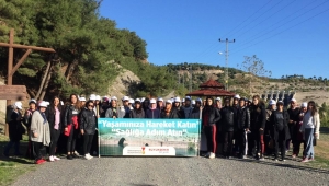 BÜYÜKŞEHİR’DEN KADINLARA YÜRÜYÜŞ