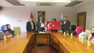 ÖĞRENCİLERDEN REKTÖR CAN’A ZİYARET