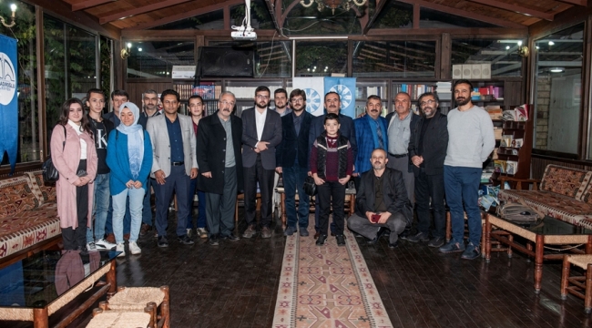 “ŞAİR-YAZAR HASAN EJDERHA İLE SÖYLEŞİ” PROGRAMI DÜZENLENDİ