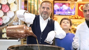 KERVAN'DA HAZIRLANDI, VATANDAŞLARA İKRAM EDİLDİ...