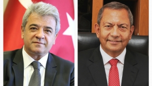 YENİ YILINIZI EN KALBİ DUYGULARIMIZLA TEBRİK EDİYORUZ