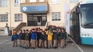 GEZİCİ KÜTÜPHANE AKEDAŞ İLKOKULU’NDA 