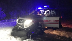 KAR PALETLİ AMBULANSLAR, KAR KIŞ DİNLEMİYOR