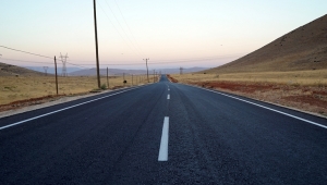 BÜYÜKŞEHİR’DEN 81 KİLOMETRE YENİ YOL