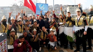 HALKIMIZIN KURTULUŞ COŞKUSUNA ORTAK OLDUK