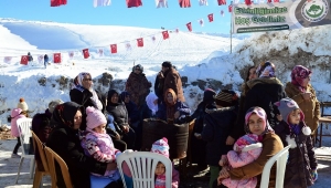 YEDİKUYULAR’DA KAR VE SUCUK ŞENLİĞİ..