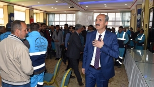 Biz Geniş Bir Aileyiz..