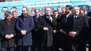 ERTUĞRUL DOĞAN, ÜLKÜCÜLER LİDERİNİN YANINDA YER ALIR..
