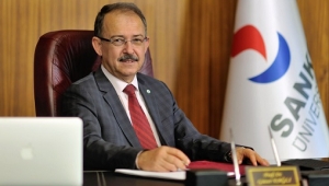 Hekimlere ve sağlık çalışanlarına minnet borcumuz var...