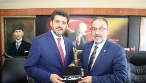 DEBGİCİ İLÇE BAŞKANLARINA TEŞEKKÜR ETTİ...