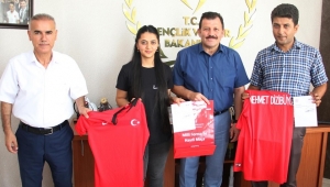 GENÇLİK VE SPOR İL MÜDÜRLÜĞÜMÜZ TÜRKİYE'NİN ENLERİ ARASINDA..