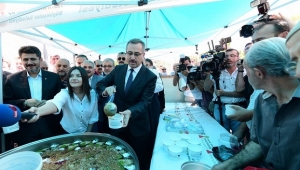 Büyükşehir Aşuresine yoğu ilgi...