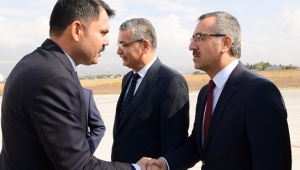 ÇEVRE ŞEHİRCİLİK BAKANI TORBASI DOLU GELDİ...