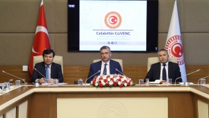 İÇİŞLERİ KOMİSYONU BAŞKANI GÜVENÇ'İN VİETNAM KOMÜNİST PARTİSİ HEYETİNİ KABUL ETTİ...
