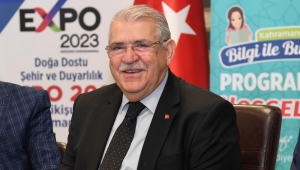 Başkan Mahçiçek’ten Öğrencilere Tatil Hediyesi..