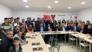 İSTANBUL DA OKUYAN AFŞİNLİ ÖĞRENCİLER DERNEKTE BULUŞTU..
