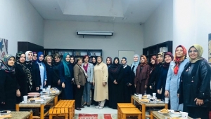 Kadına Şiddete Sen De Dur De!...