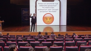 SANKO OKULLARINDA “TEKNOLOJİ, ÇOCUĞUM VE BEN” KONUŞULDU..