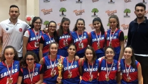 SANKO OKULLARI KURTULUŞ KUPASI BASKETBOL ŞAMPİYONU..