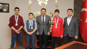 YILDIZ HAVALI TABANCA TAKIMIMIZ TÜRKİYE ŞAMPİYONU..