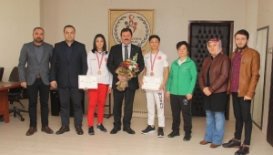 WUSHU’DA ÇİFTE BAŞARI..