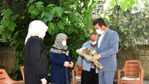 Başkan Okumuş; Şehit Annesinin Kabir Ziyareti İsteğini Yerine Getirdi..