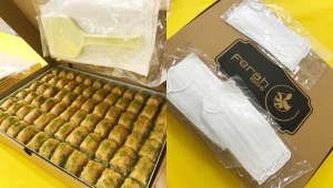 Ferah Pastanelerinden Müşterilerine Ücretsiz Maske Jesti