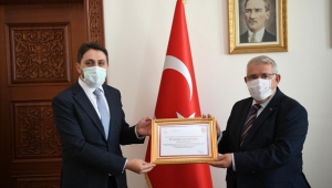 Onikişubat Belediyesi Hizmet Binası ‘Erişilebilirlik Belgesi’ aldı...