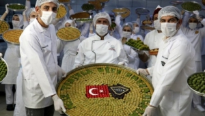 KERVAN BAYRAM’DA AĞIZ TATLANDIRACAK..