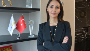 N.SİNEM ÖKSÜZ TÜRKİYE’NİN EN GÜÇLÜ CEO VE KADINLARI ARASINDA..