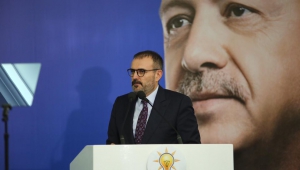 AK Partinin hikayesi bir millet aşkı hikayesidir..