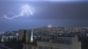 BİRAZCIK ISLANDIK..