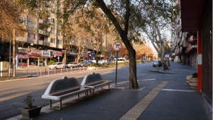 BOMBOŞ SOKAKLAR.. KÖROLASIN VİRÜS..