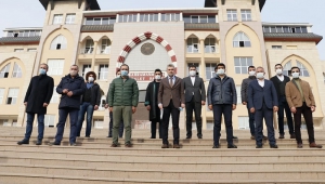 Milletimizin ilkeli duruşu ile demokrasi yolculuğuna devam ediyoruz..