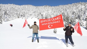 Gara şehitleri için Kayranlı Dağı'nın zirvesine tırmandılar
