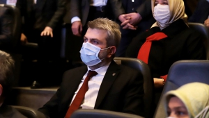 Kahramanlık Destanlarımızı Tarihin Kara Sayfalarına Al Mürekkep İle Nakşettik