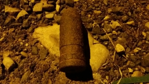 Kahramanmaraş'ta kar temizliği sırasında top mermisi bulundu