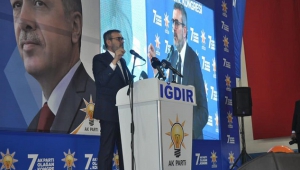 Mahir Ünal, “Kahrolsun istibdat, yaşasın hürriyet biz bu sloganı biliyoruz”..