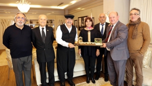 Abdulkadir Ağa'ya onur ödülü...