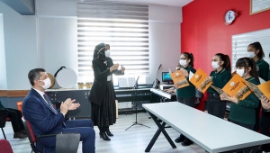Bakan Selçuk hayırseverlere teşekkür etti..