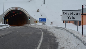 Göksun-Kayseri yolu ulaşıma kapandı ..