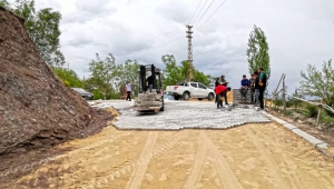 Andırın’da İki Yol Daha Tamamlandı