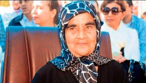Kahramanmaraş’ta yılın annesi Kadriye Kanbur seçildi