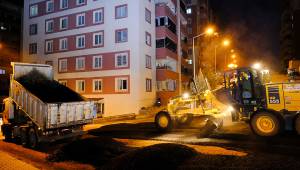 Dulkadiroğlu’ndan Güneşevler’de Asfalt Çalışması