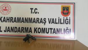 Jandarma ekipleri sigara kaçakçısını ‘Tuş’ etti