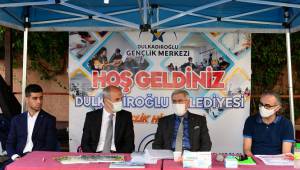 Rektörü Can, Başkan Okay İle Birlikte Öğrenci Tanıtım Stantlarını Gezdi..