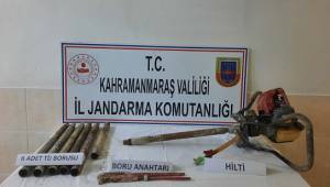 Göksun’da kaçak kazı yapan 2 kişi yakalandı..